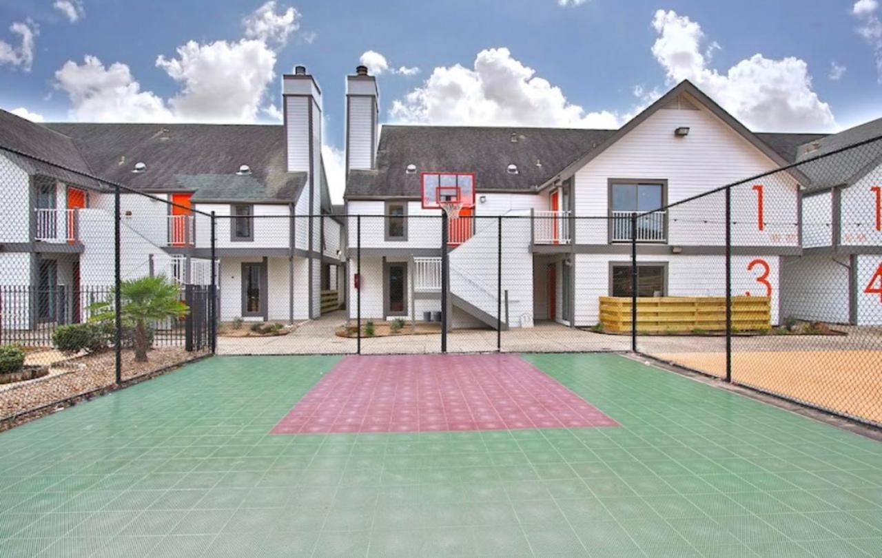 شقة Houston Medical Center 2Br Loft With Pool Near Nrg Stadium المظهر الخارجي الصورة
